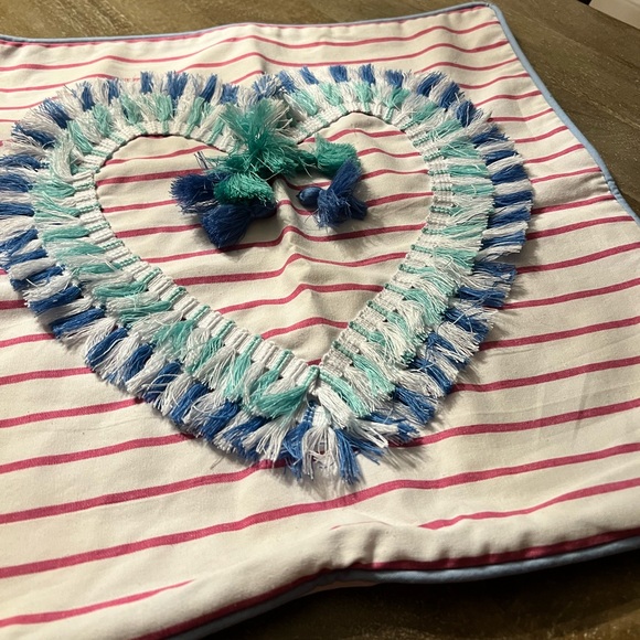 Pottery Barn Teen Frilly Fringe Pillow Cover - Picture 6 of 12